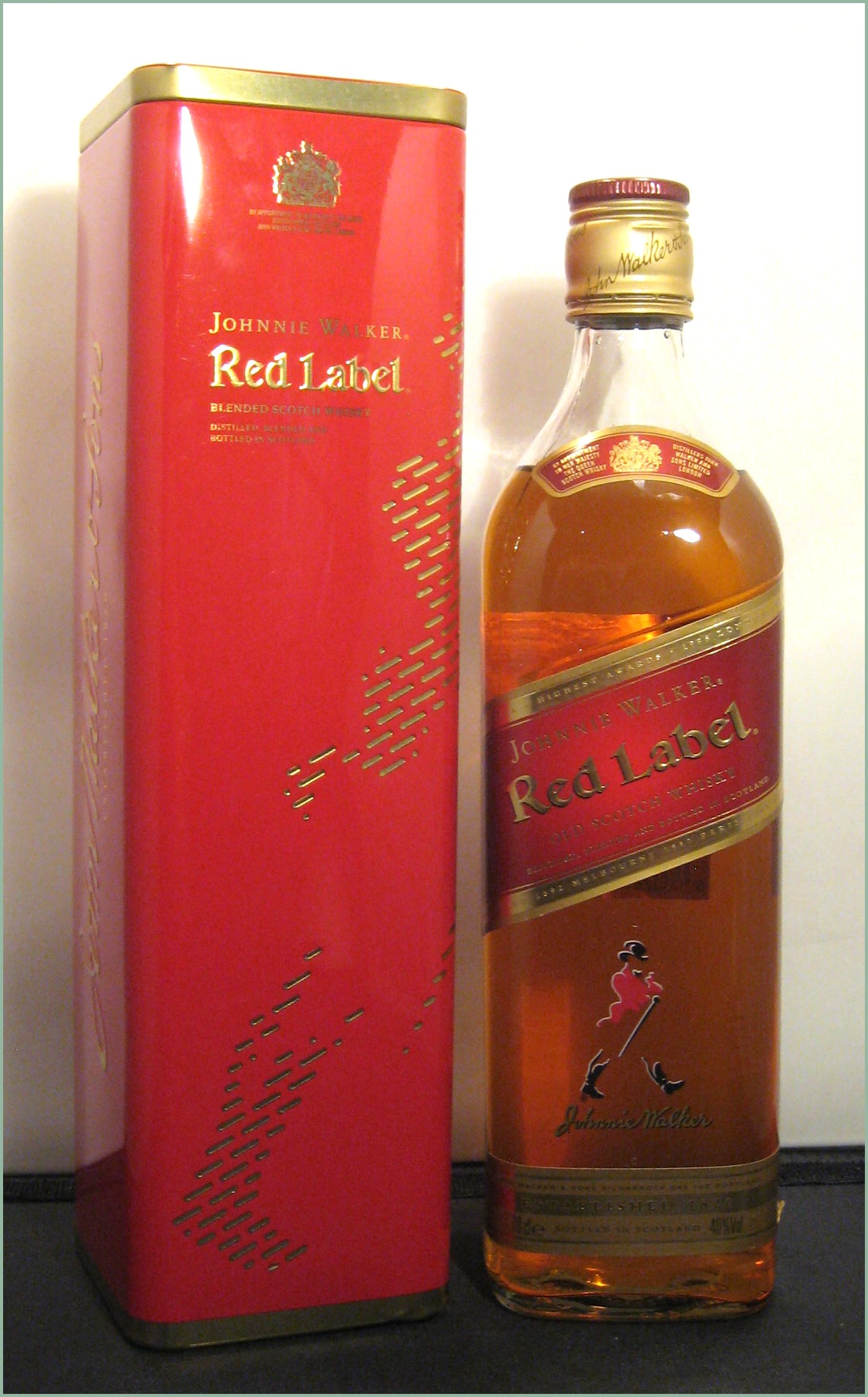 Cocktails with… Johnnie Walker Red Label | Summer Fruit Cup